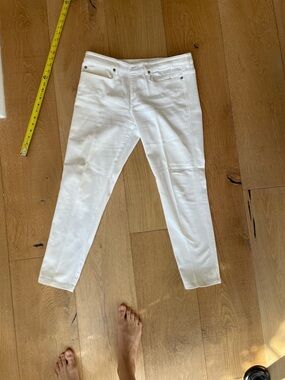 St. John White Stretch Waist Pants